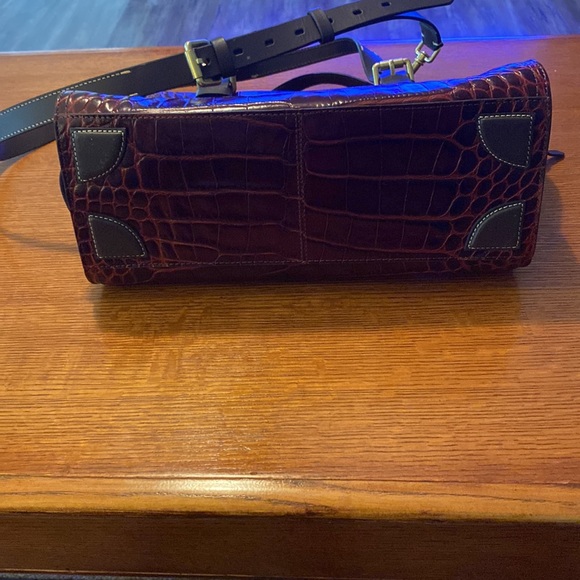 Cole Haan Merlot Italian leather satchel - Picture 3 of 8